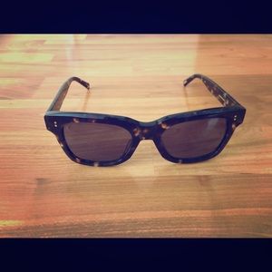 Raen Gilman Tortoise